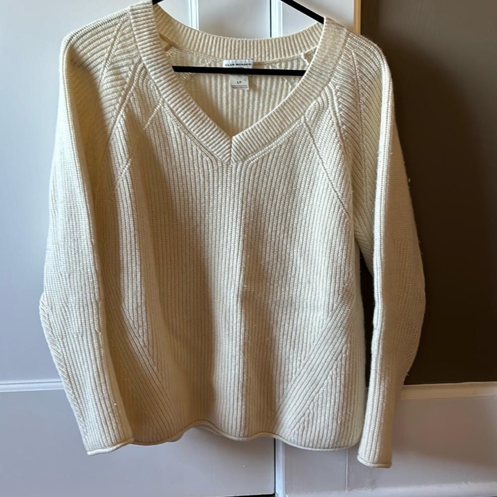 Club Monaco Cream V-Neck Sweater